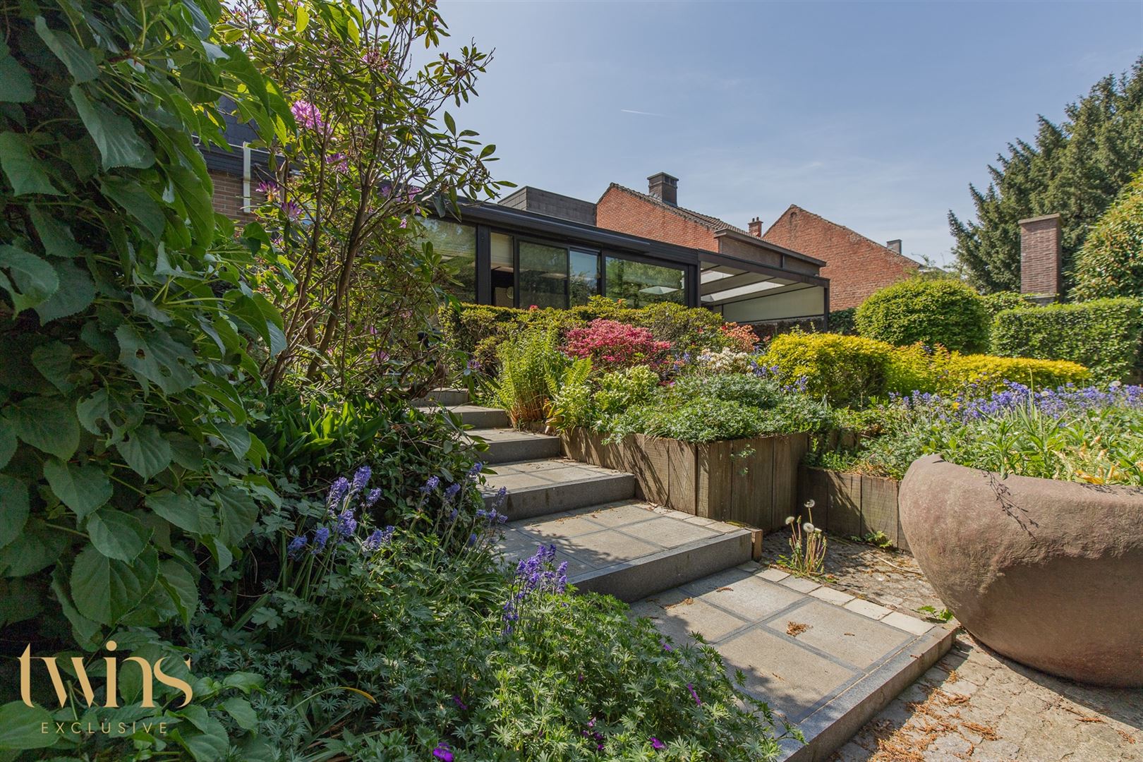 Te koop – Unieke eigendom met commerciële ligging op 4.143 m² te Dendermonde. foto 27