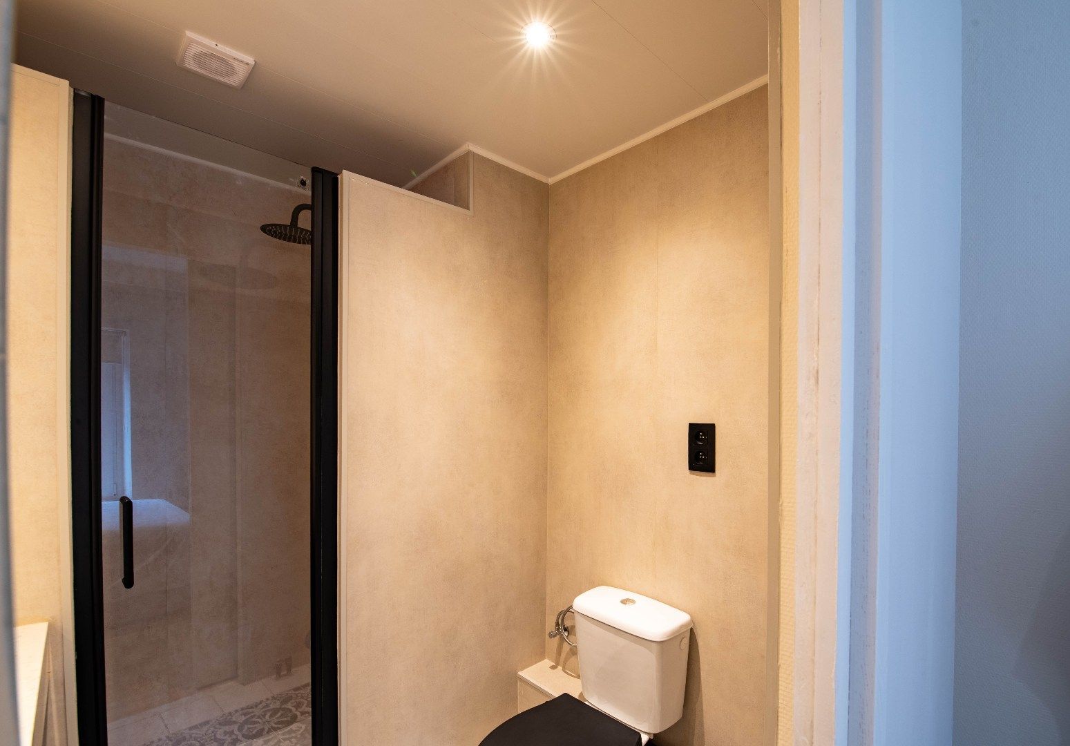 Luxueuze gemeubelde studio aan de Grote Markt foto 15