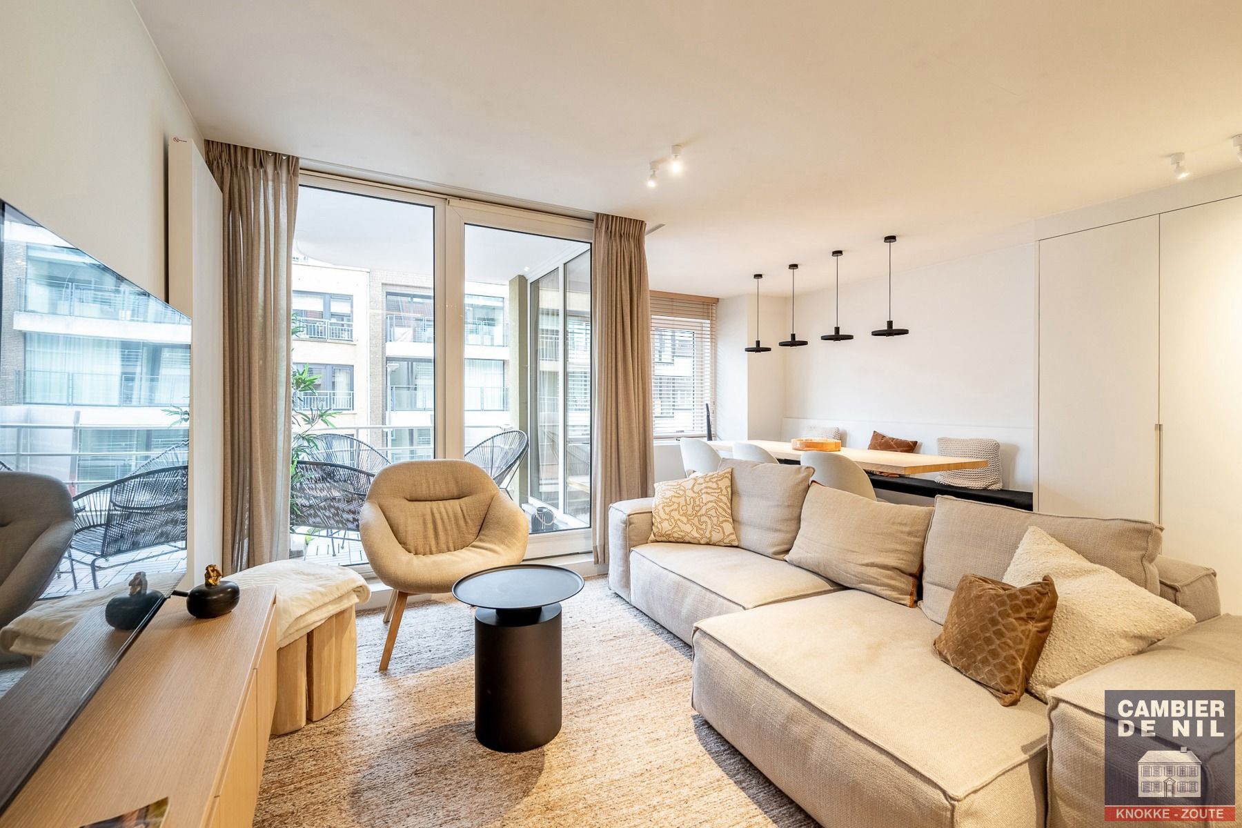 Volledig gerenoveerd appartement met 2 volwaardige slaapkamers – centrum Knokke foto 5