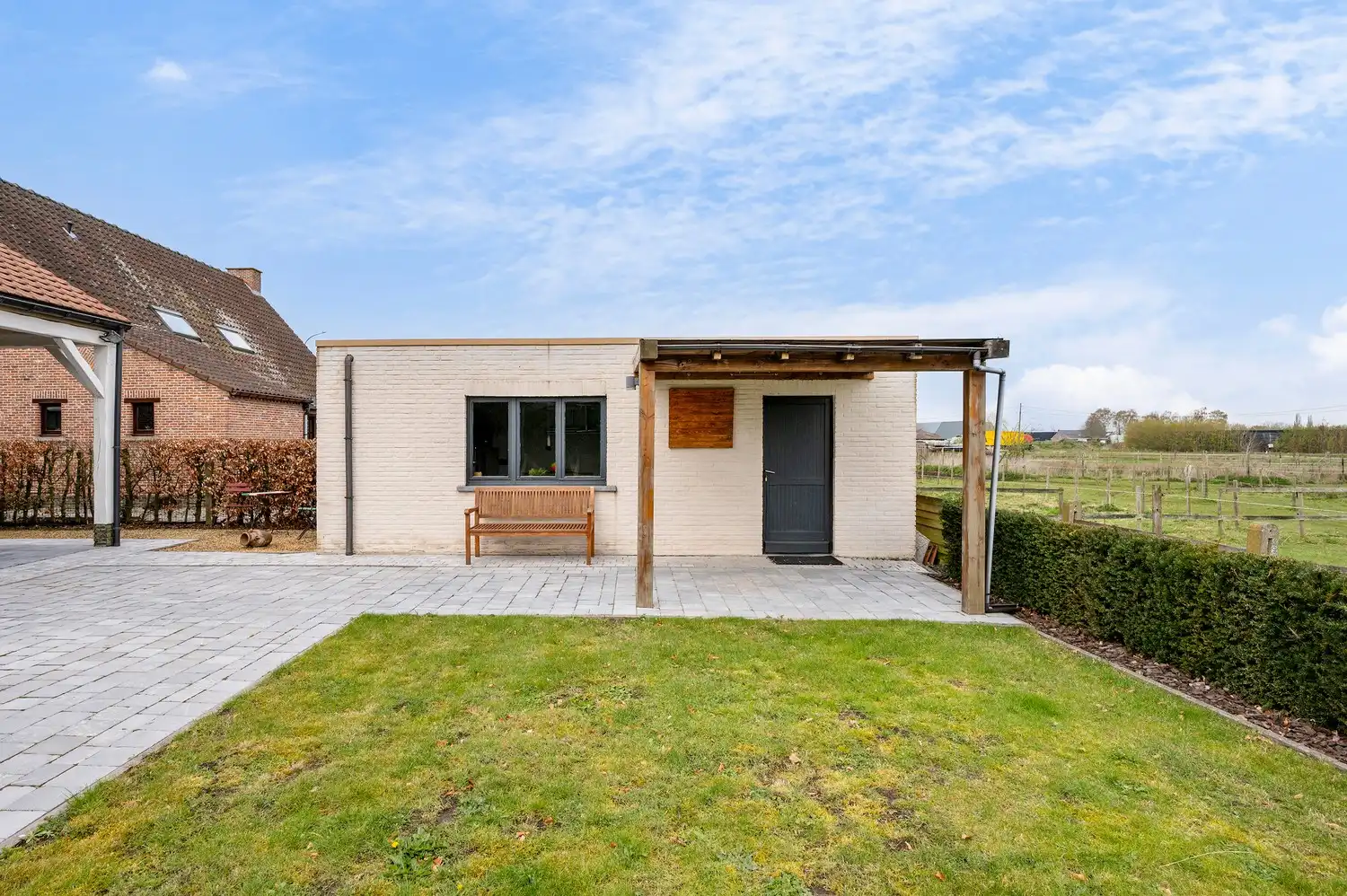 Instapklare open bebouwing op een perceel van 635 m². foto 38