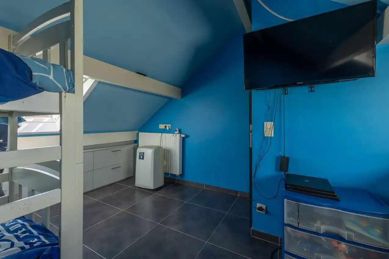 Label C, bijna volledig gerenoveerd, garage, toplocatie beroep foto 16