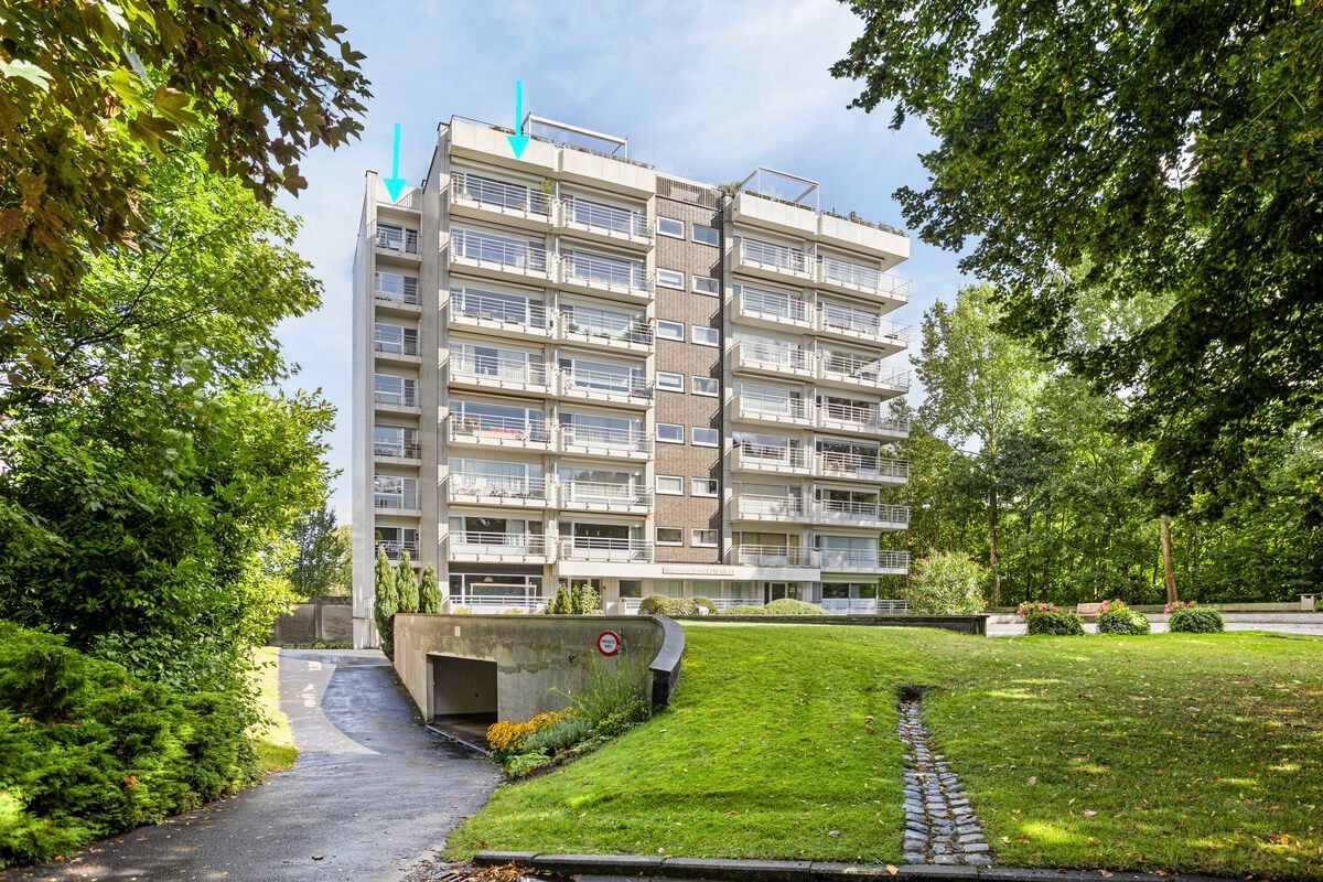 Gerenoveerd appartement met prachtige verzichten nabij station Brugge foto 1