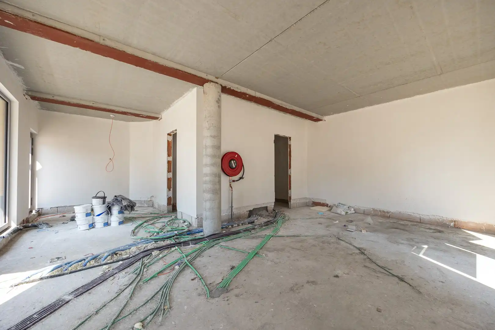 COMMERCIEEL GELIJKVLOERS foto 4