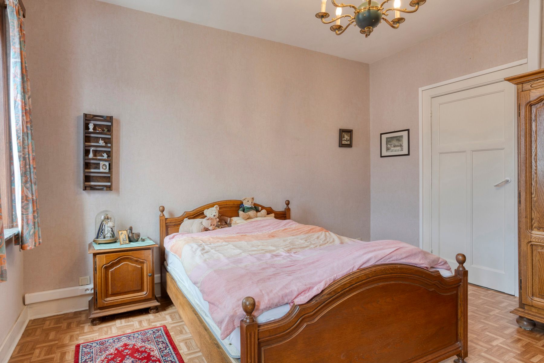 Te renoveren stadswoning met 3 slaapkamers en tuin! foto 16