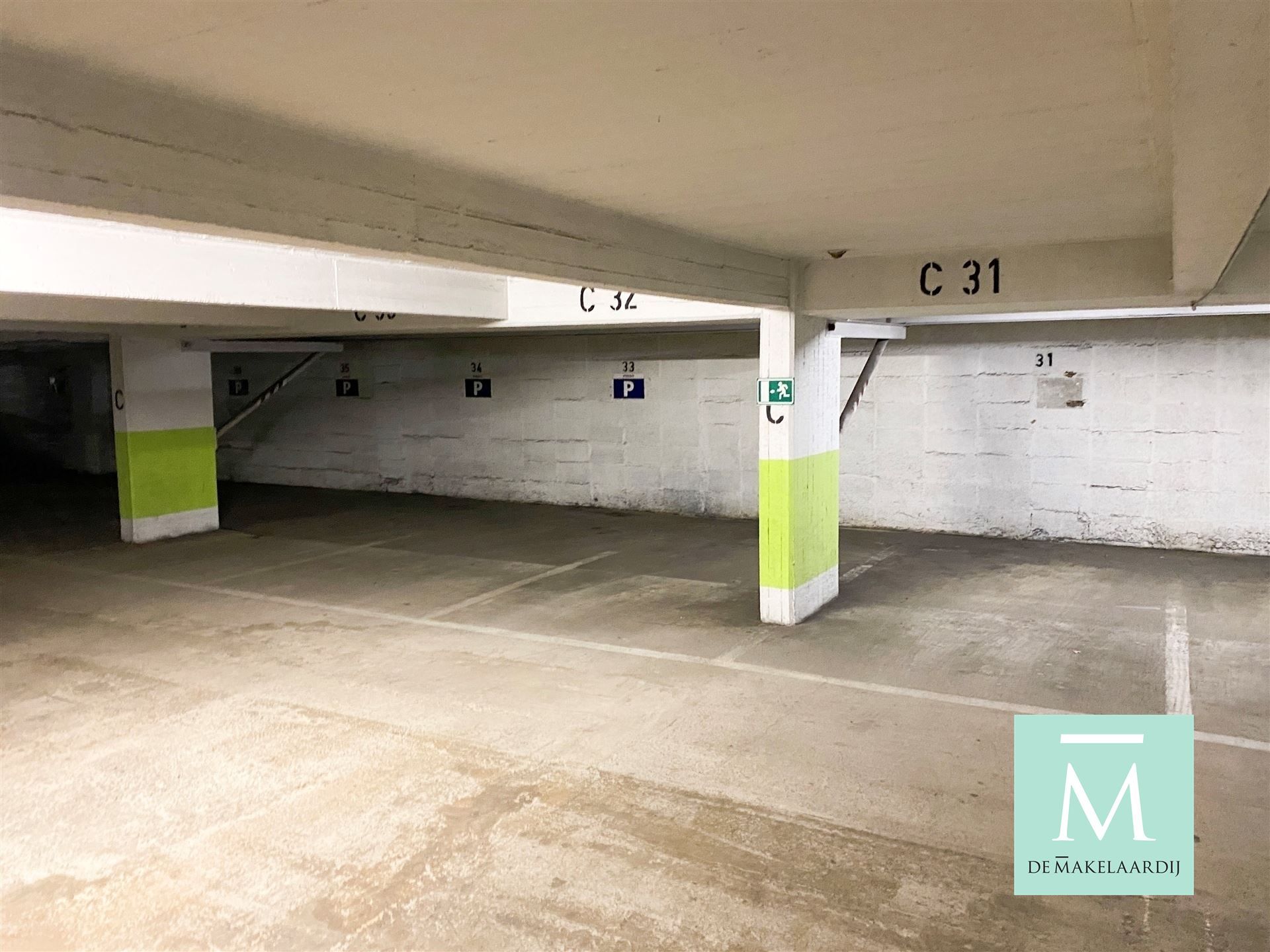 4 autostaanplaatsen te koop nabij Louizalaan te Brussel foto 3