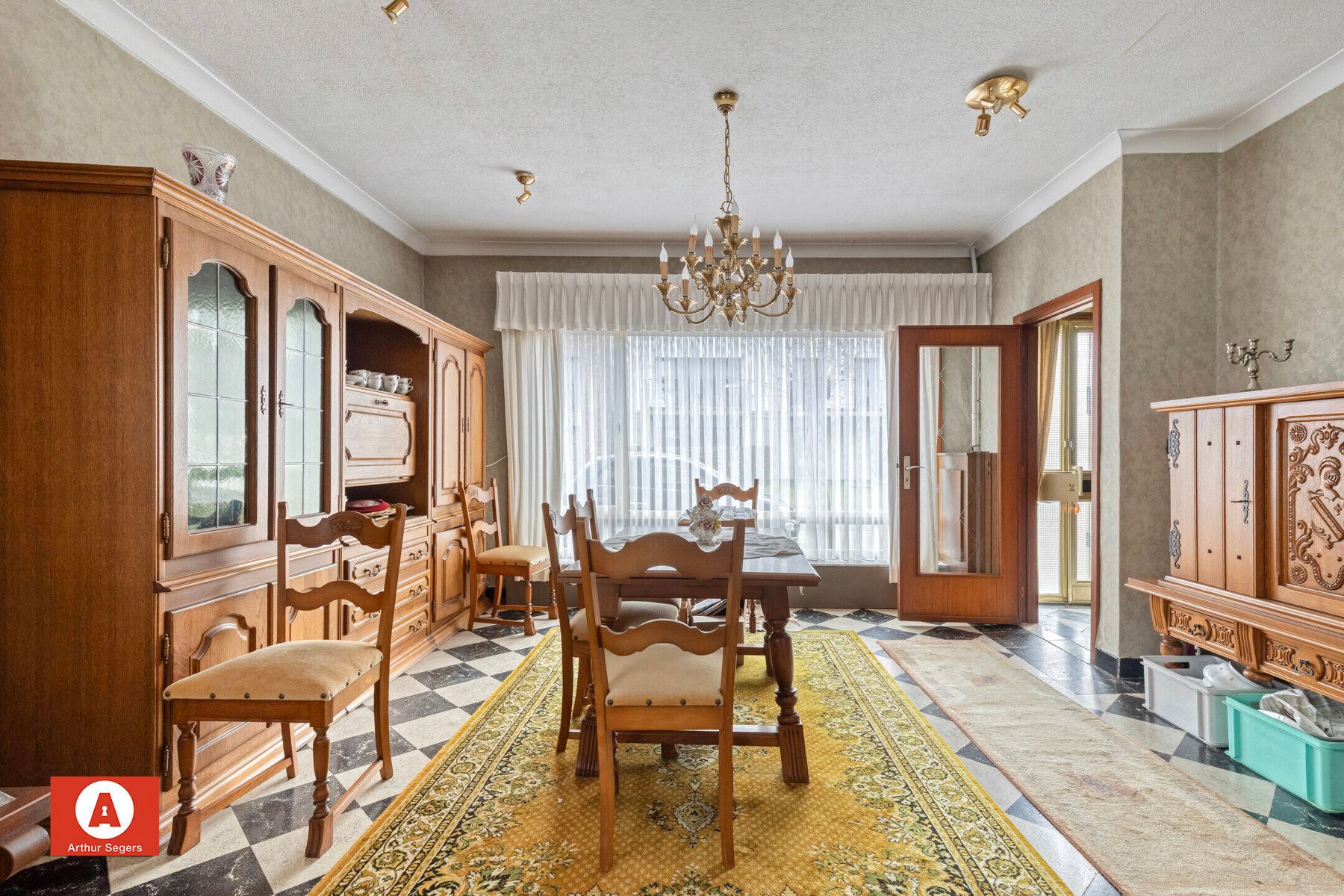 Te renoveren woning nabij centrum Breendonk foto 6