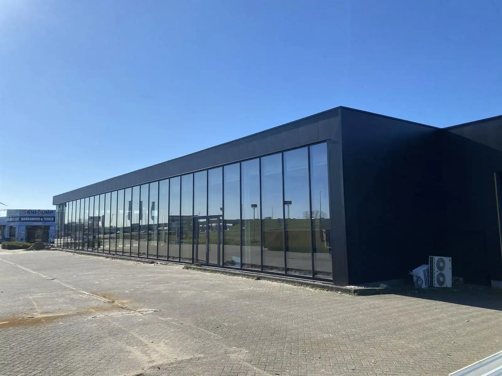 Commerciële ruimte 1.700 m² te huur – Zichtlocatie Westerlo foto 5
