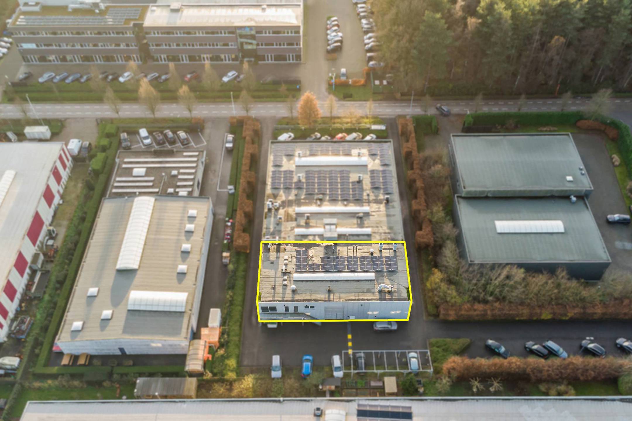 Opslagruimte met kantoor te huur te Kalmthout foto 6