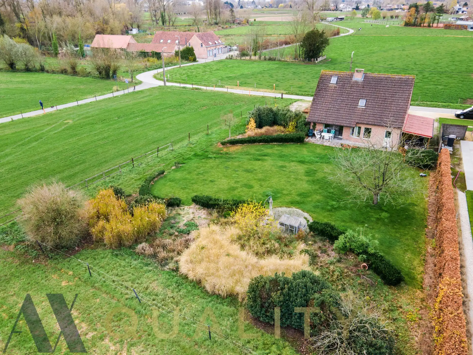 IN OPTIE Rustig en landelijk gelegen villa met weiland op 30 are 94 ca foto 5