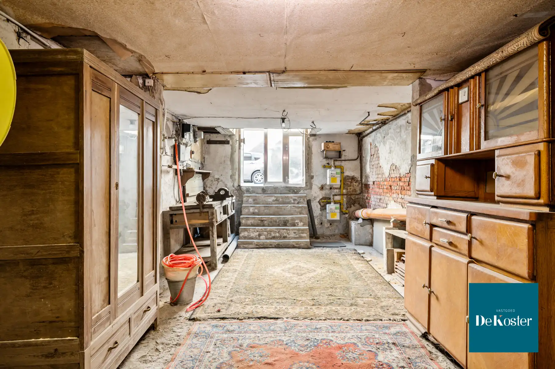 Te renoveren woning met 4 slaapkamers op centrale ligging foto 24