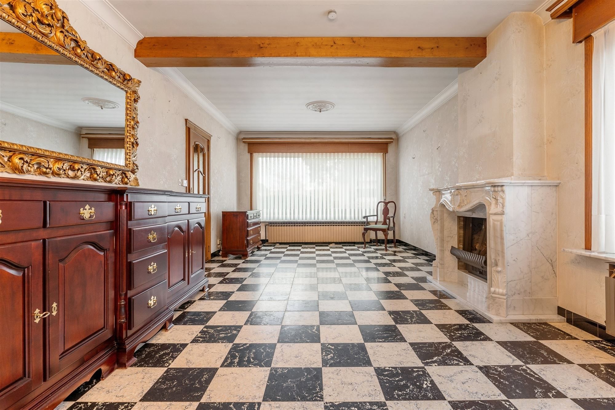 OP TE FRISSEN WONING MET 3 SLAAPKAMERS GELEGEN OP EEN PERCEEL VAN 4A89CA TE PAAL foto 8