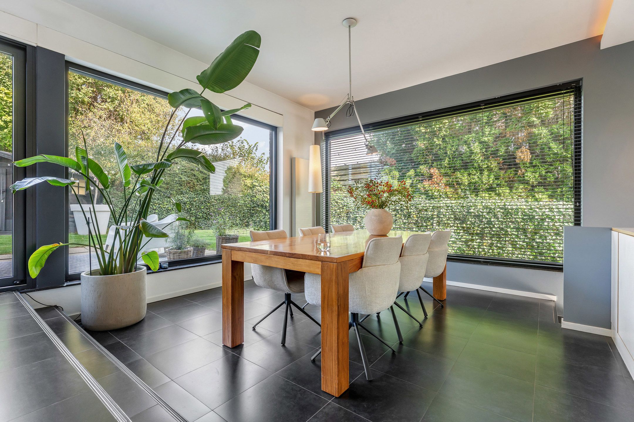 Eigentijdse architectuur en moderne luxe in Hees foto 8