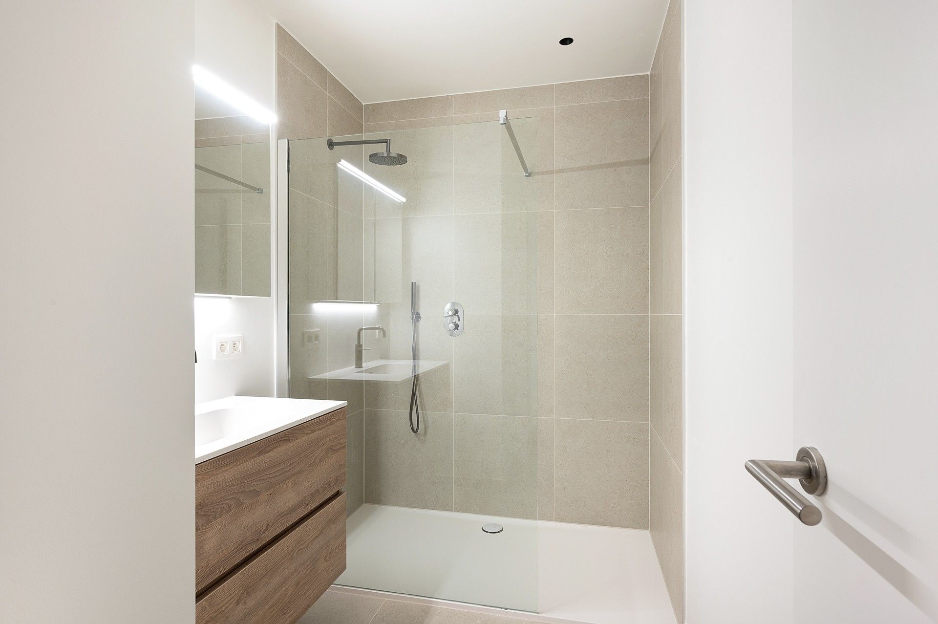 Exclusief tuinappartement met zonneterras in het hart van Duinbergen foto 22