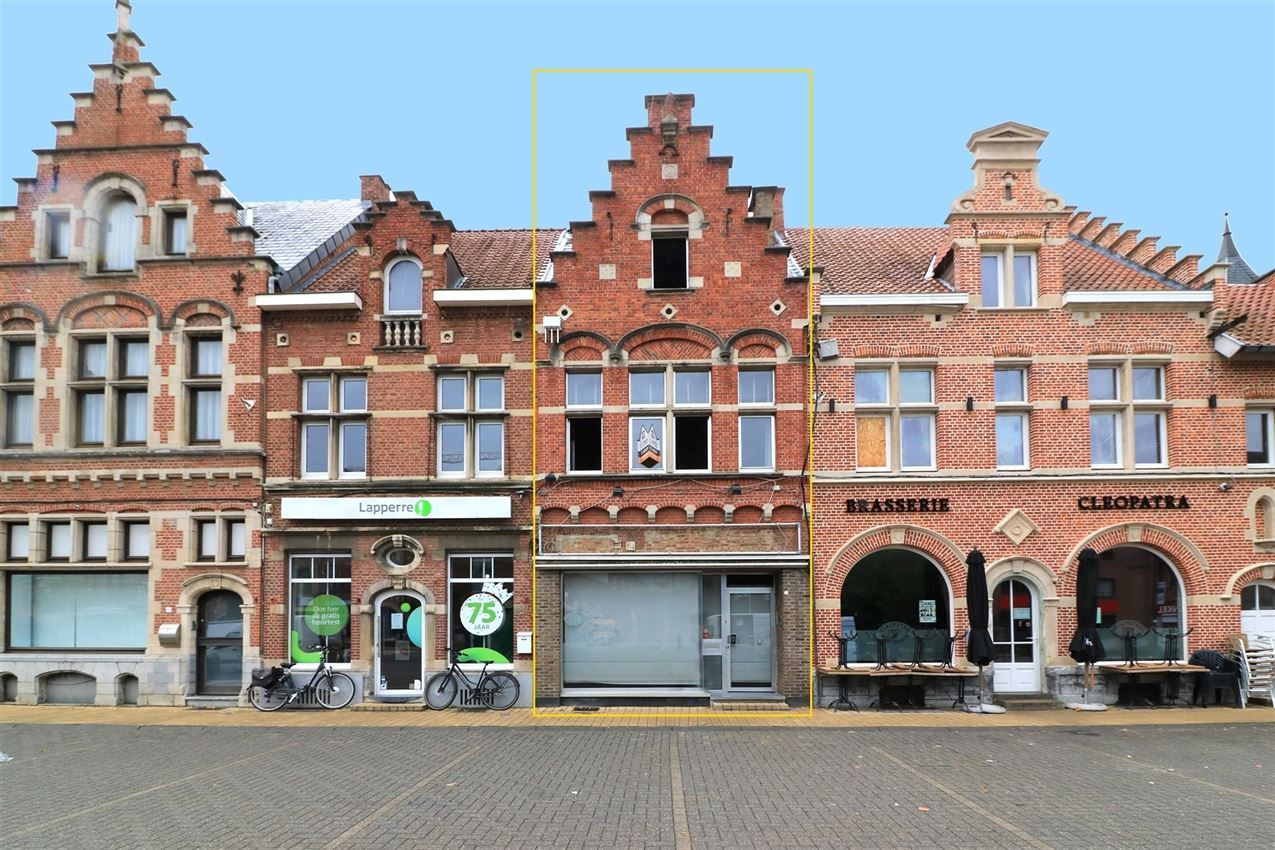 Commerciële ruimte met appartement (2 slpk) op Bonenwijk foto 1