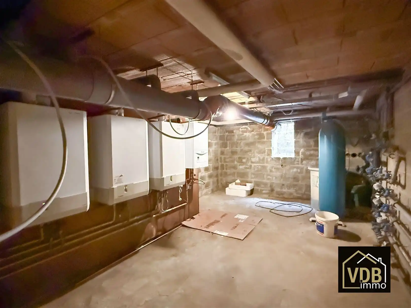 GERENOVEERD APPARTEMENT - 2 SLAAPKAMERS foto 38