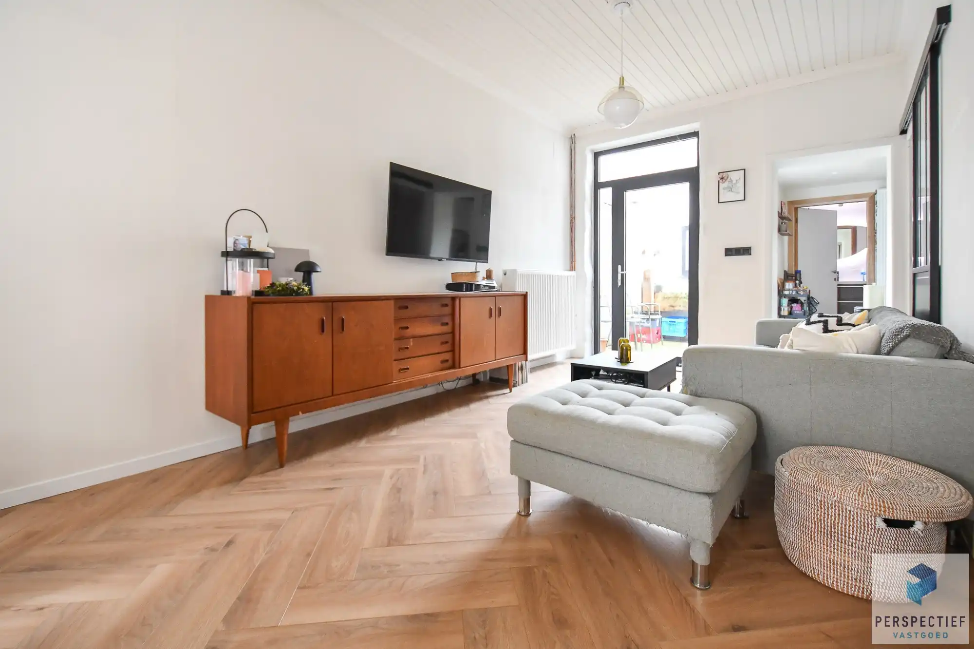 Mooie INSTAPKLARE stadswoning met 3 slpk en koer foto 6