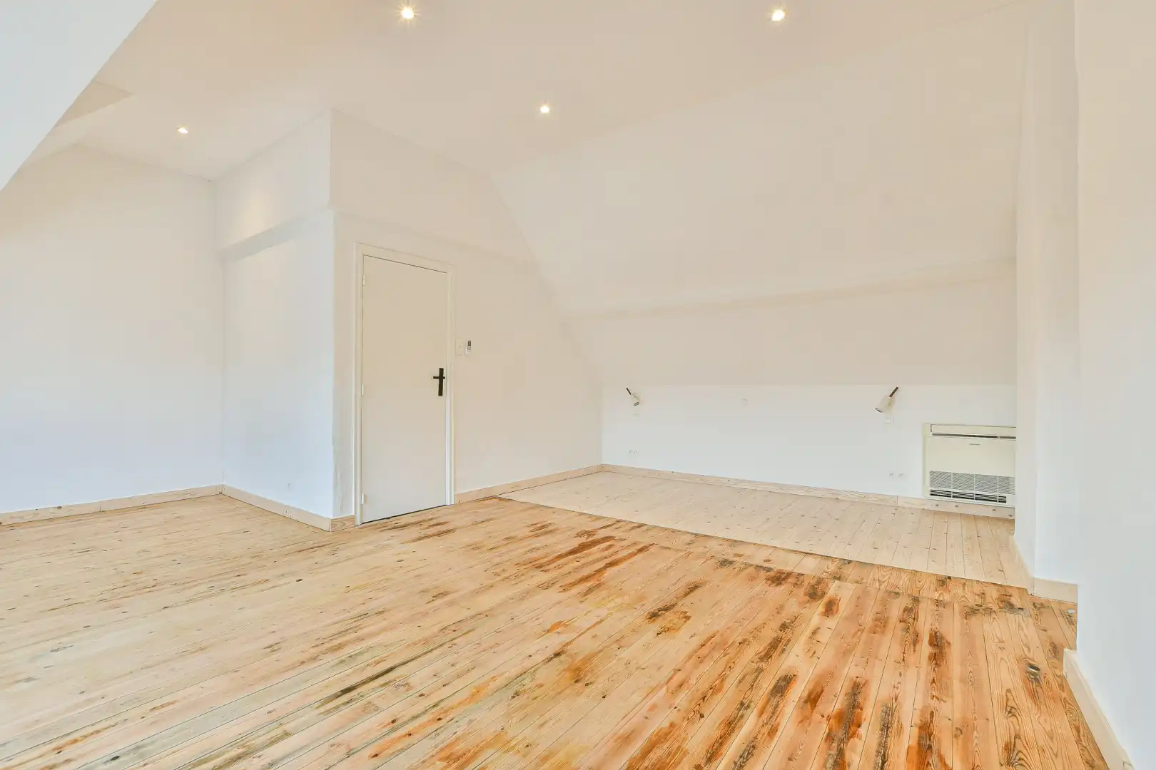 Gerenoveerde woning met 4 slaapkamers te Blankenberge foto 14
