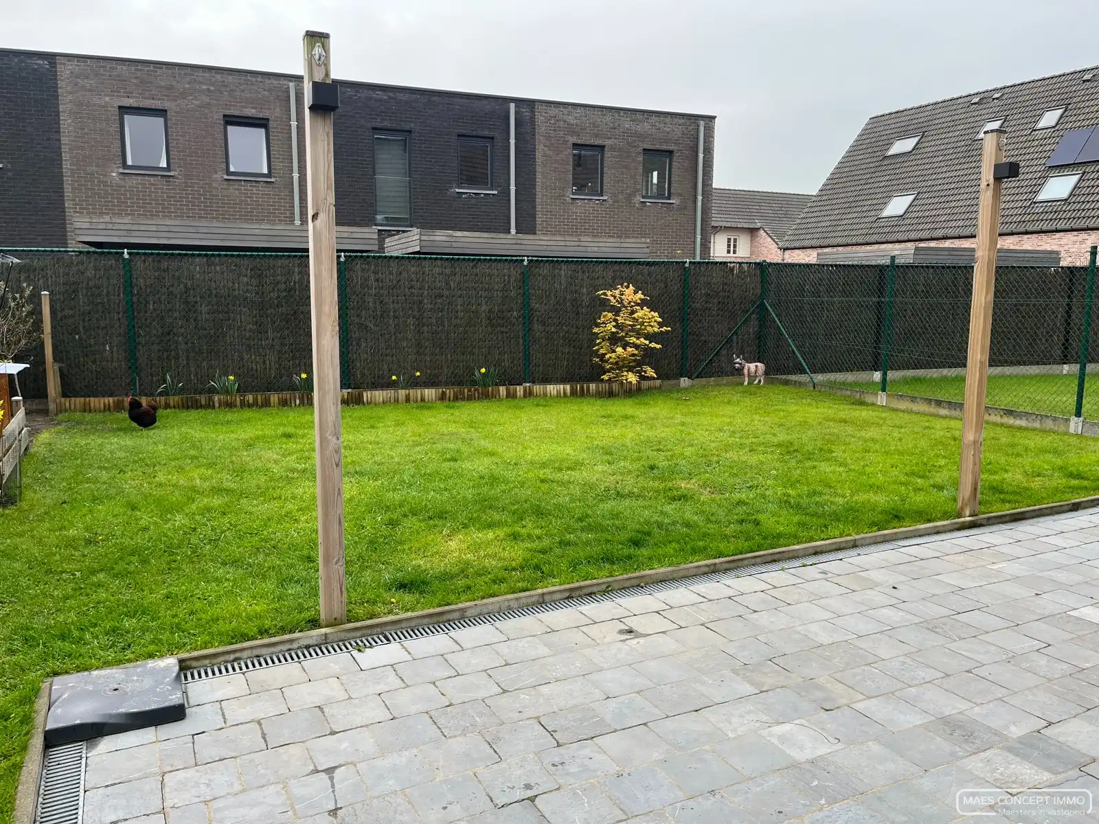 Mooie hoekwoning te huur in Desselgem met tuin en garage foto 7