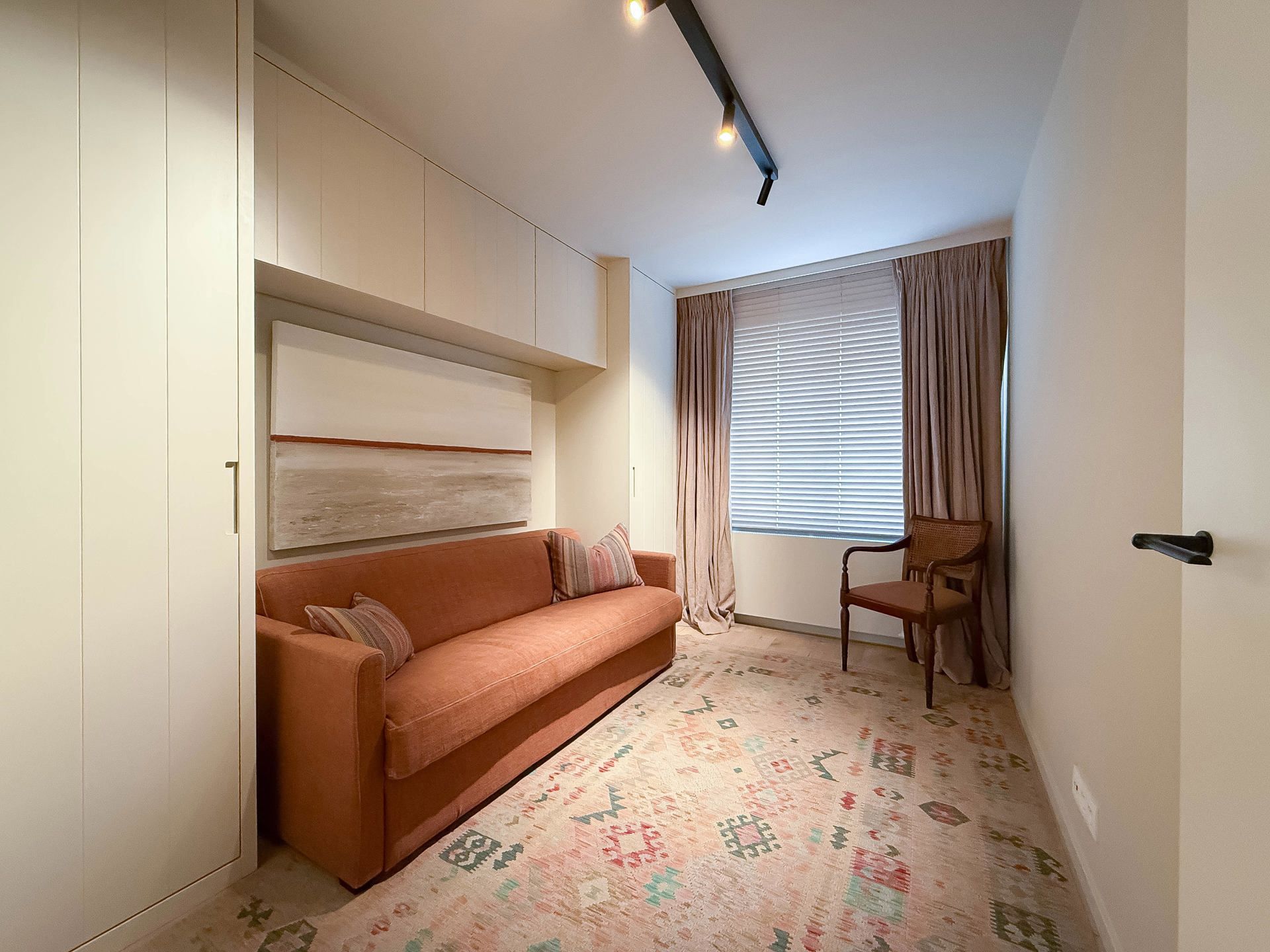 Uniek HOEKAPPARTEMENT met zonnige tuin in villaresidentie! foto 18