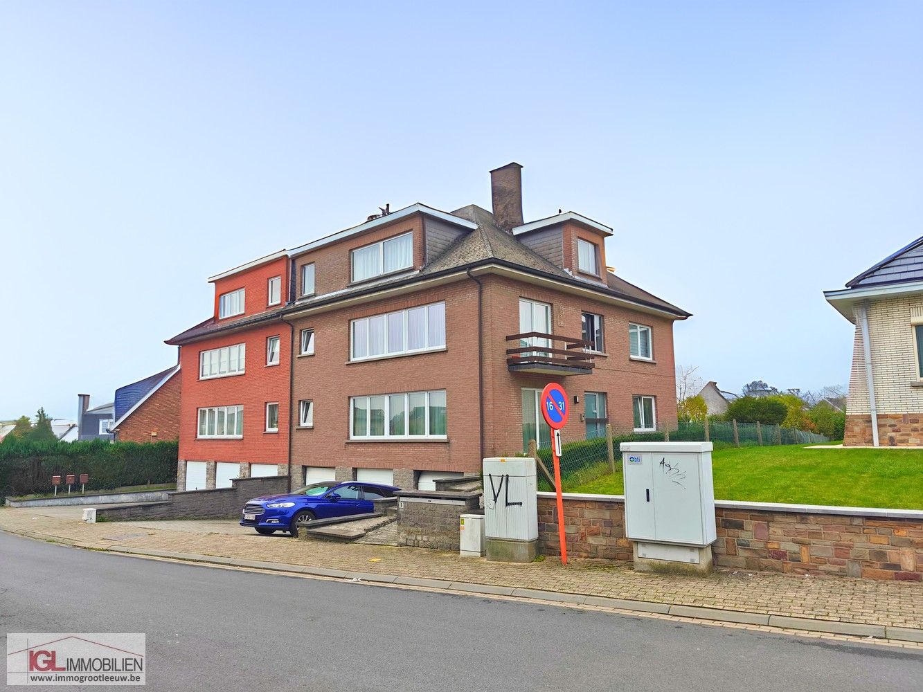 Gezellig dakappartement in kleine mede-eigendom te Groot-Bijgaarden foto 1