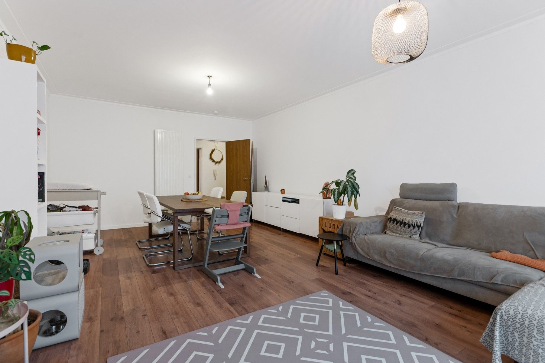 Gelijkvloersappartement met garage foto 7