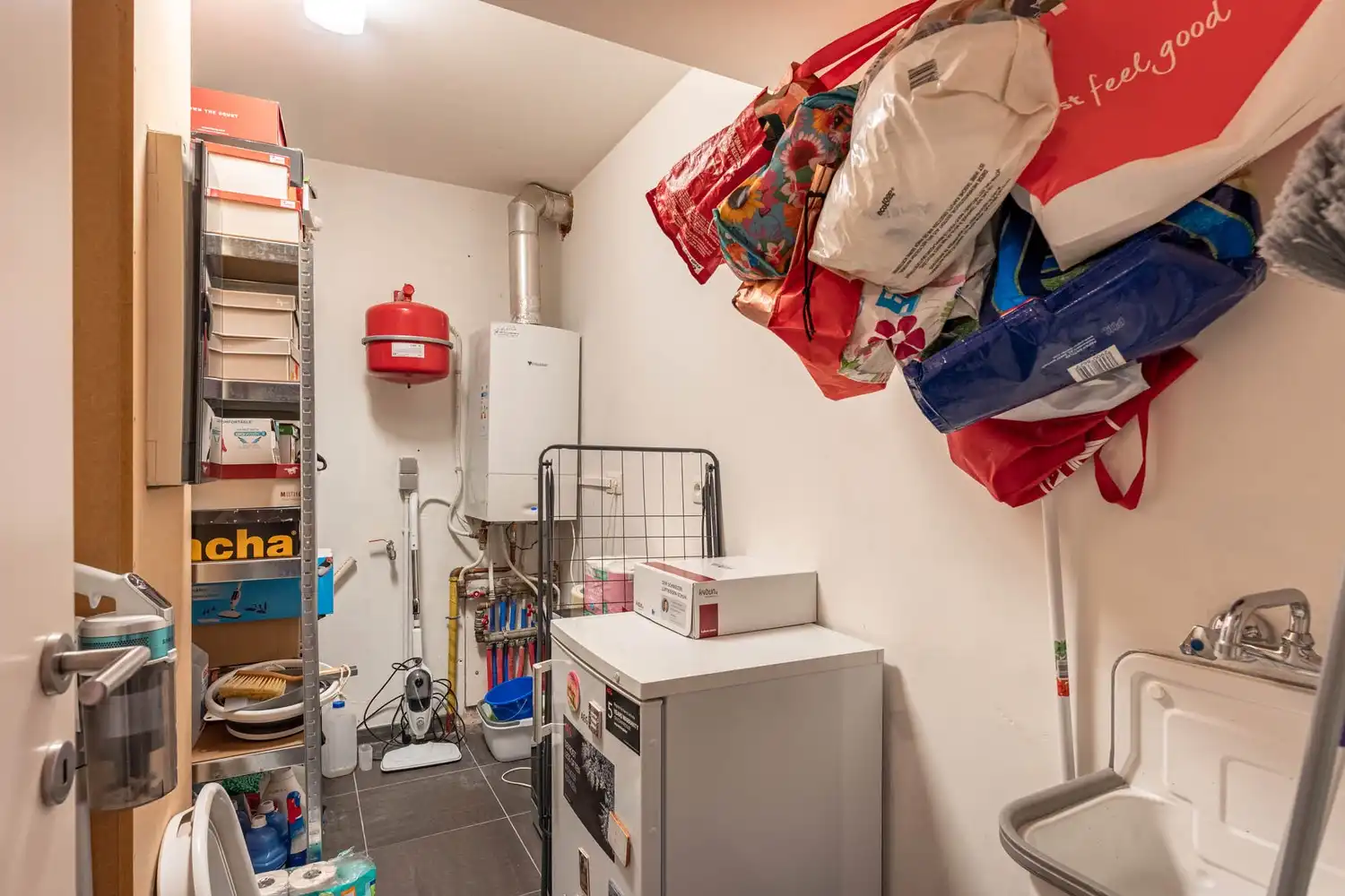 Opbrengsteigendom met 2 verhuurde appartementen in rustige omgeving te Sint-Truiden foto 27