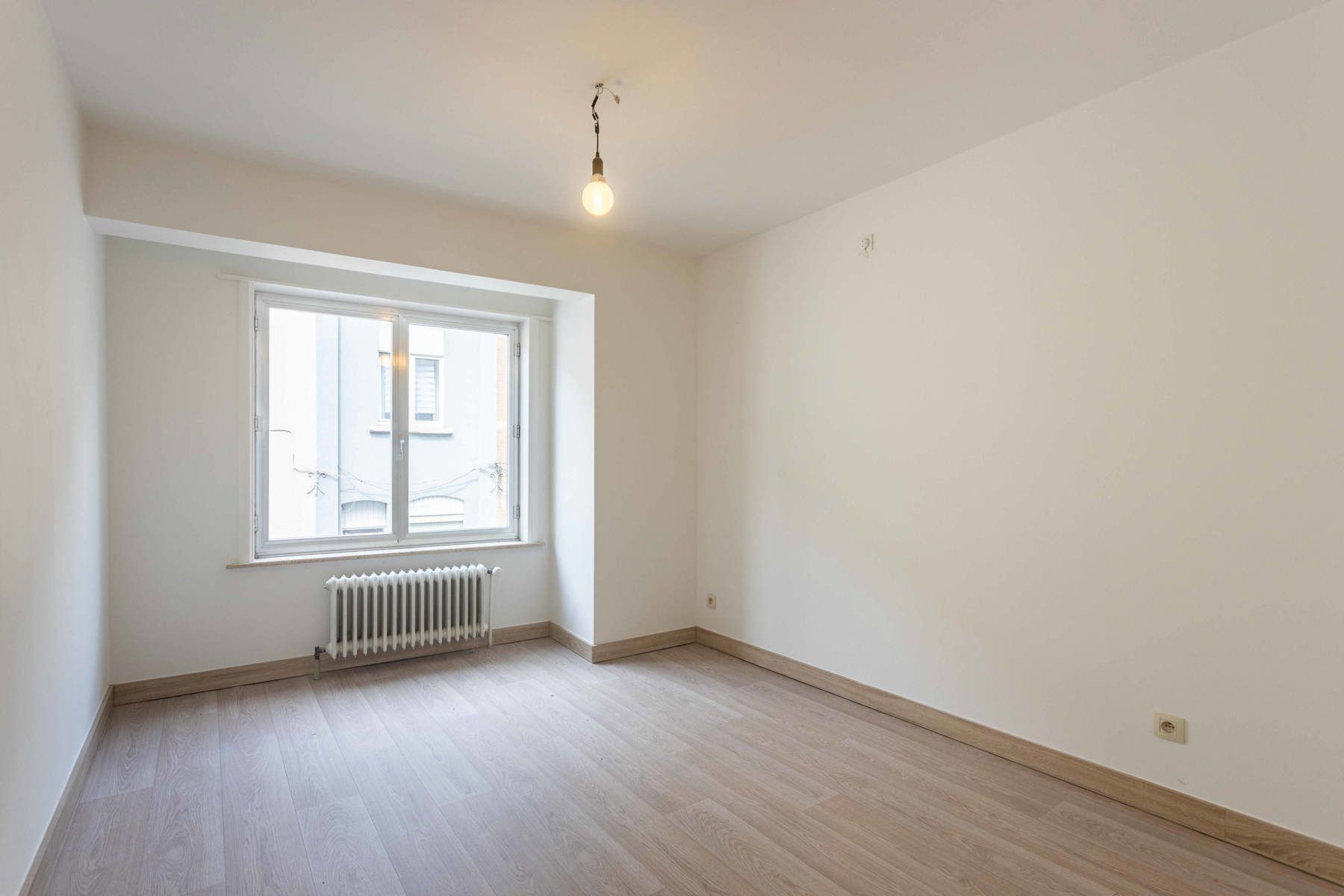 Te Koop: 2-slpk appartement met garage foto 10