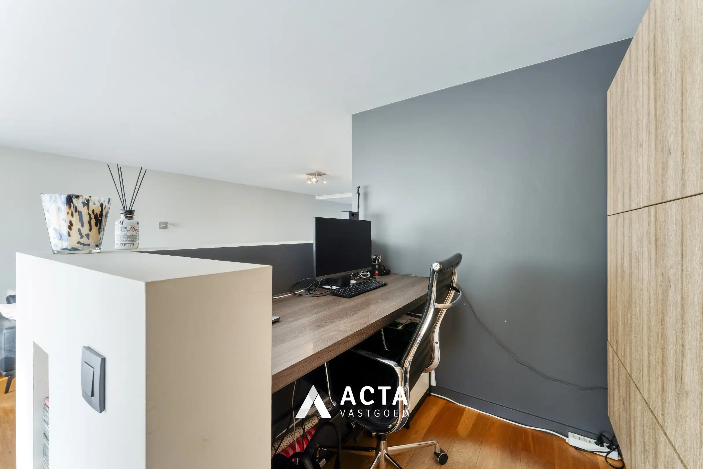 Instapklare bel-etage met 3 slaapkamers en garage foto 10