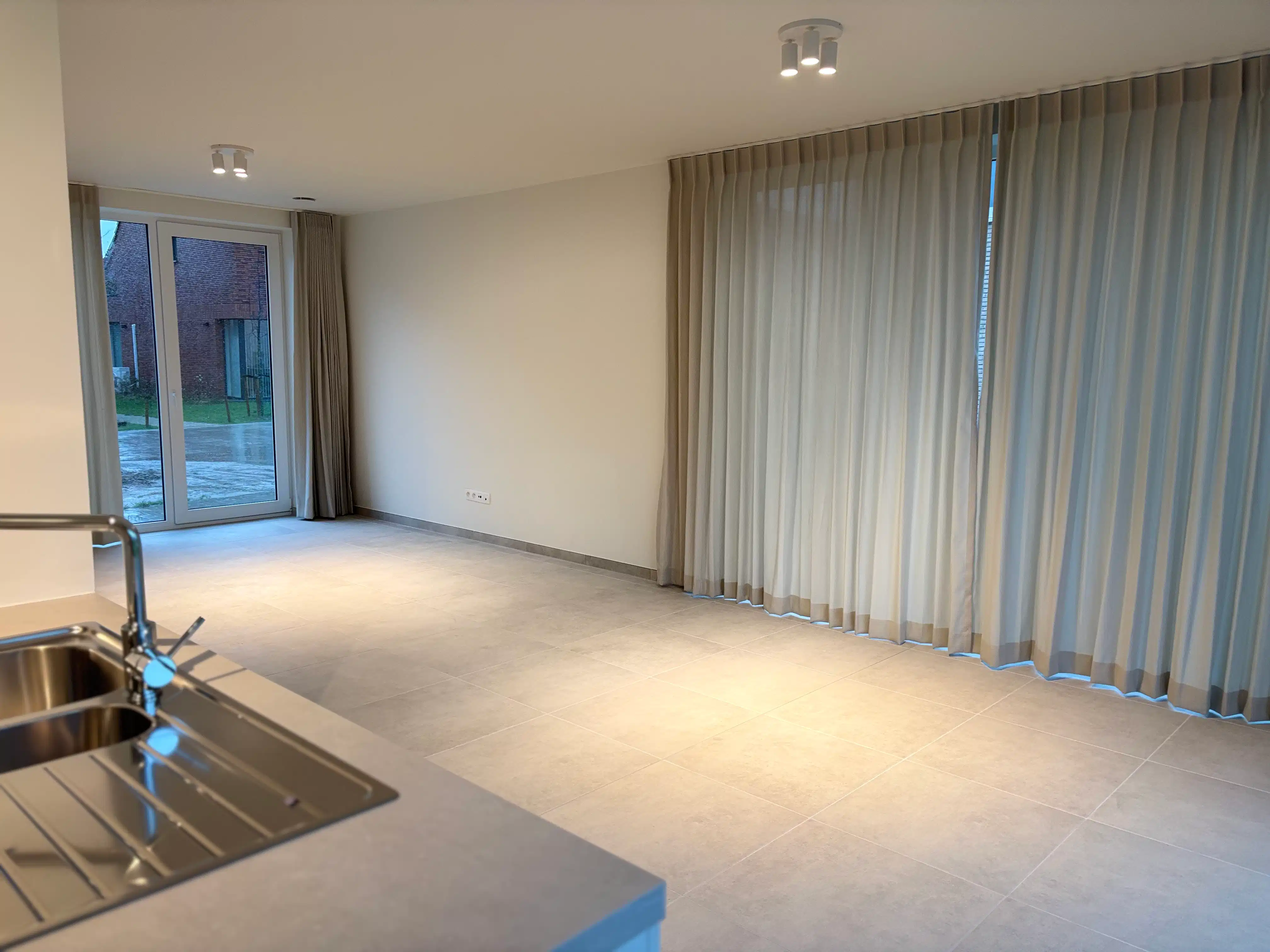 Exclusieve Nieuwbouw - Halfopen Woning op de Oude Kodak-site foto 5