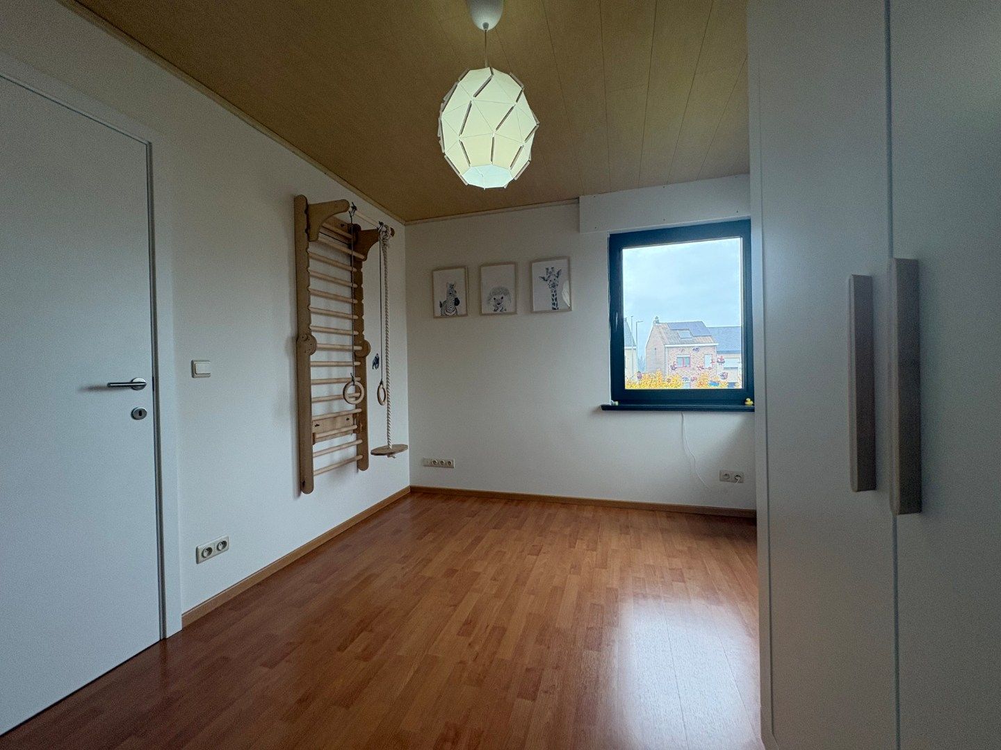 Gerenoveerde halfopen woning te koop in Baasrode, Dendermonde foto 17