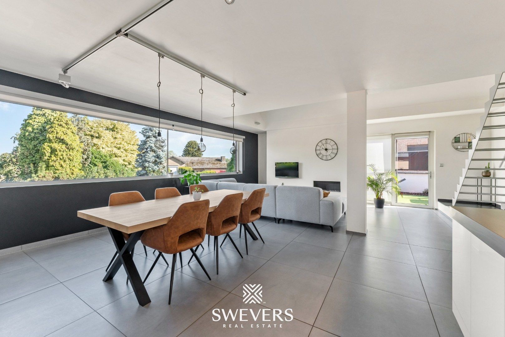 Ruim instapklaar triplex appartement in het rustige Boorsem  foto 7