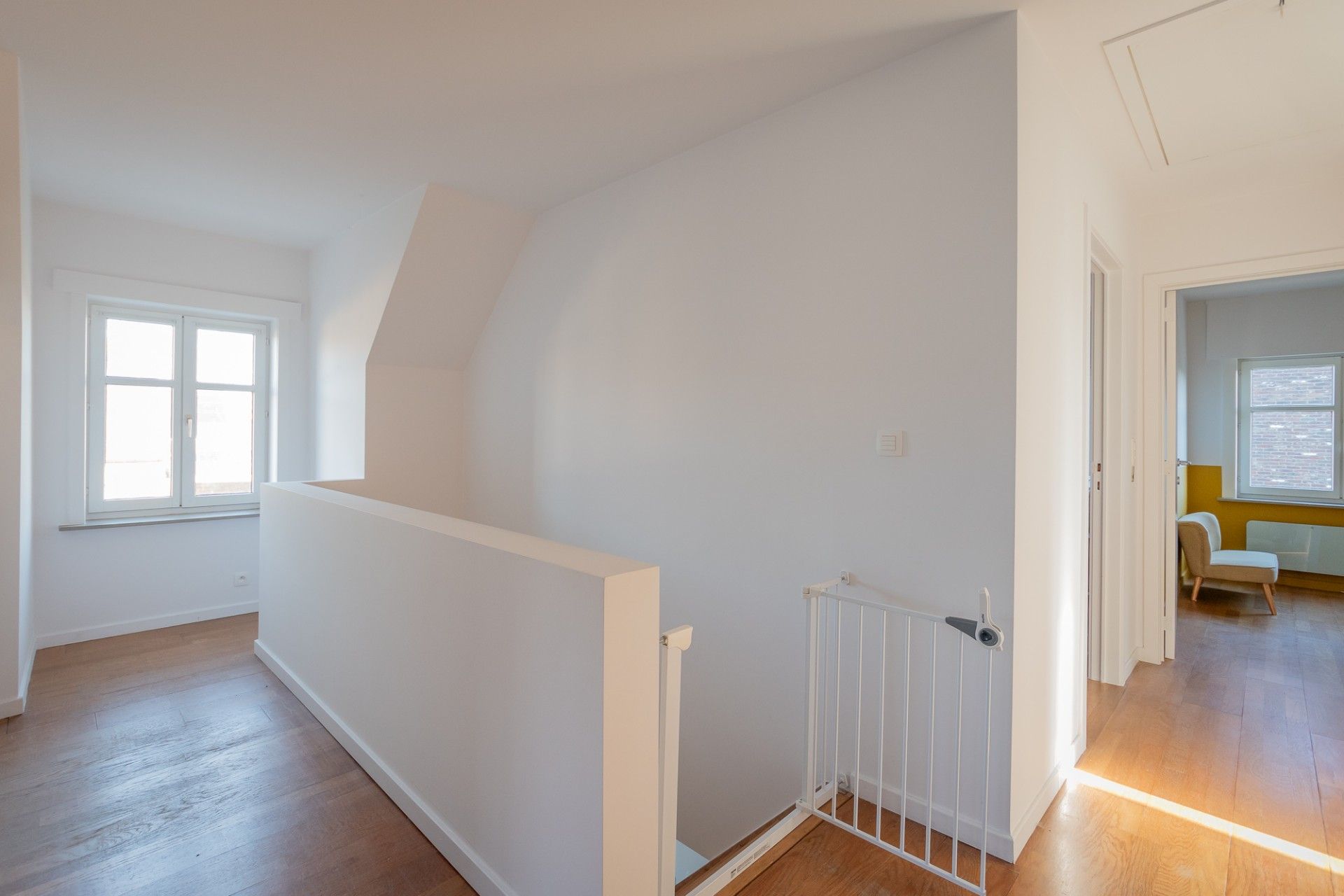 Vrijstaande, gerenoveerde woning op een perceel van 802 m2. foto 18