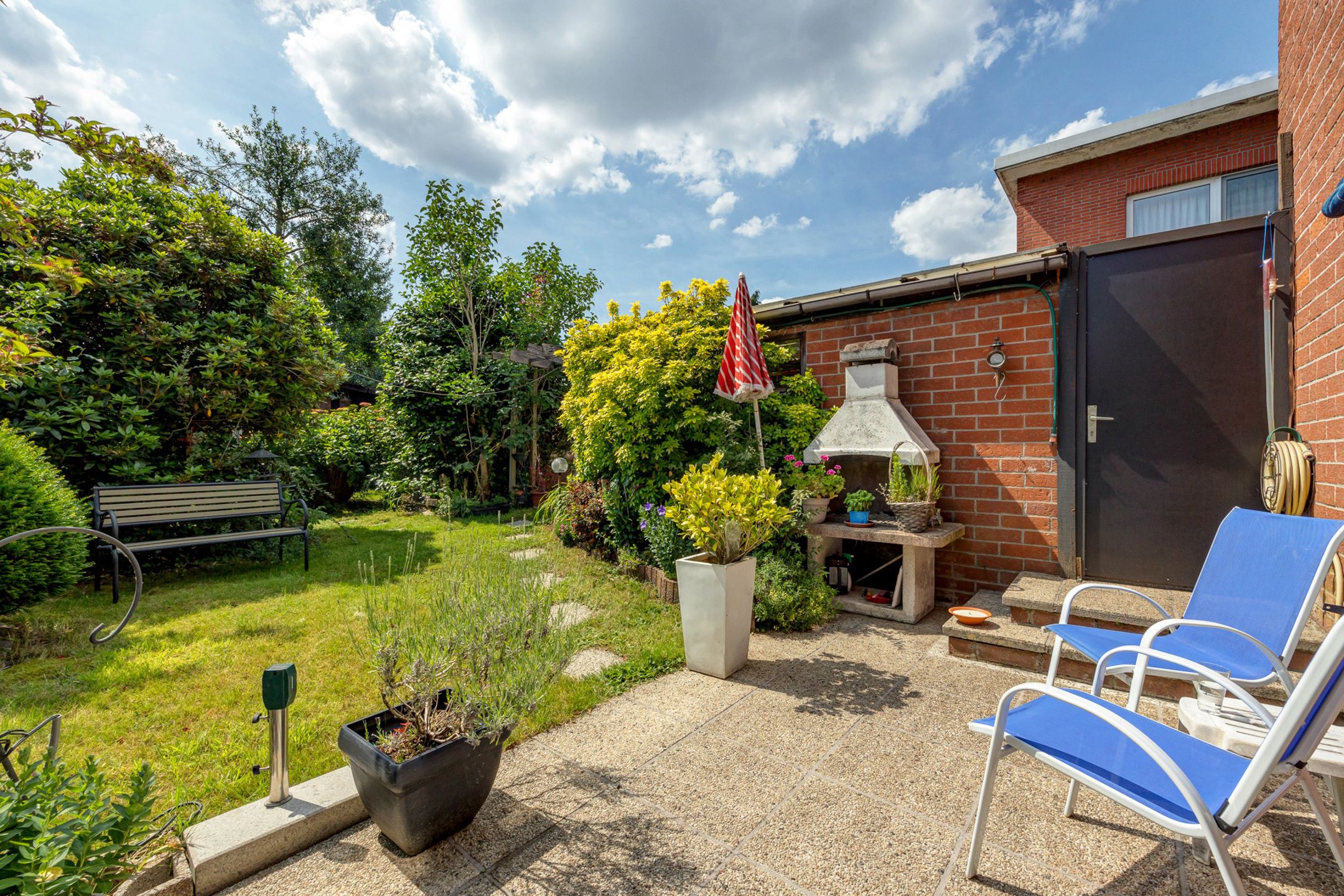 Architecturale 3-gevel woning met zuid-west tuin foto 3