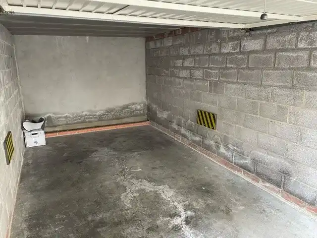 Garage te koop in Harelbeke foto 3