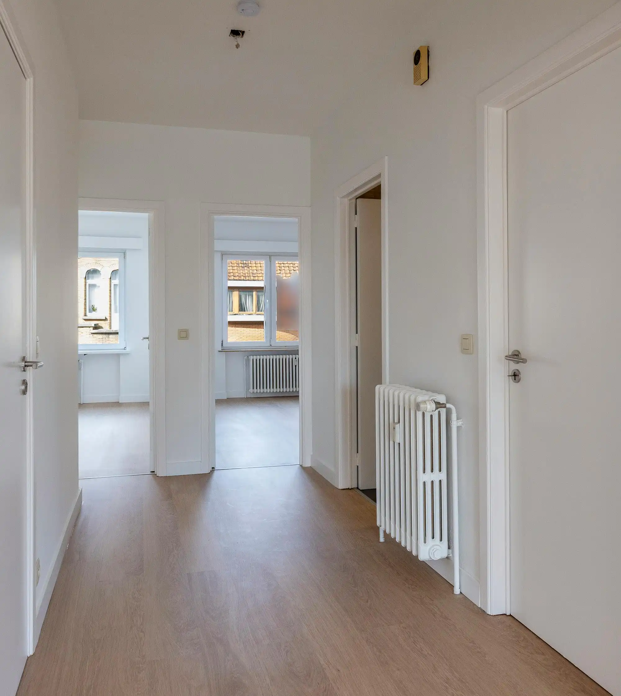 Appartement met twee slaapkamers in Neder-Over-Heembeek. foto 6