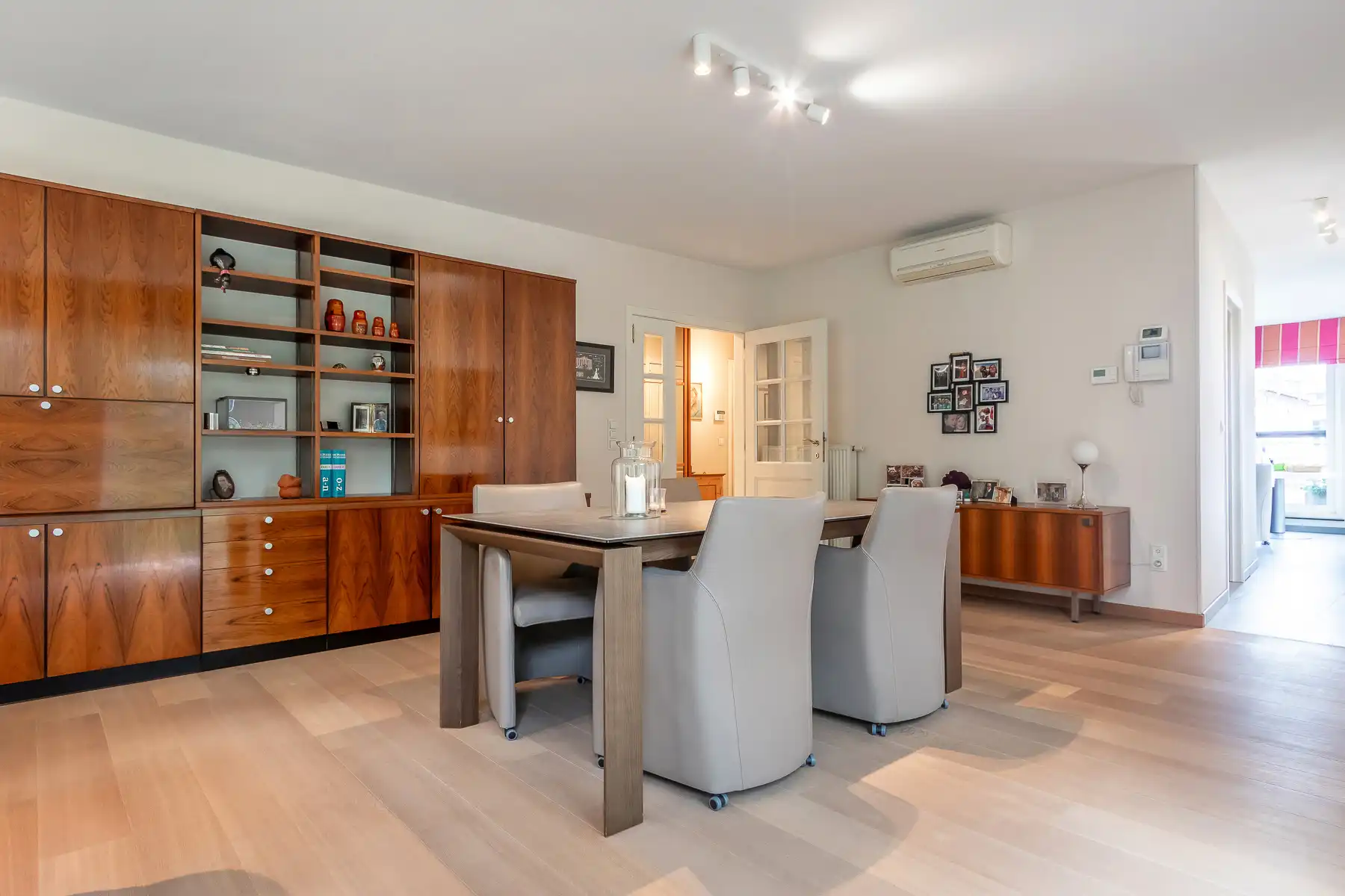 Investeringsappartement met 2 slaapkamers en dubbele garagebox foto 8