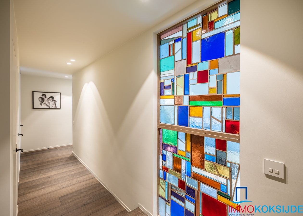 Luxueus gerenoveerde villa met 5 slaapkamers, residentieel gelegen op toplocatie in Sint-Idesbald. foto 36
