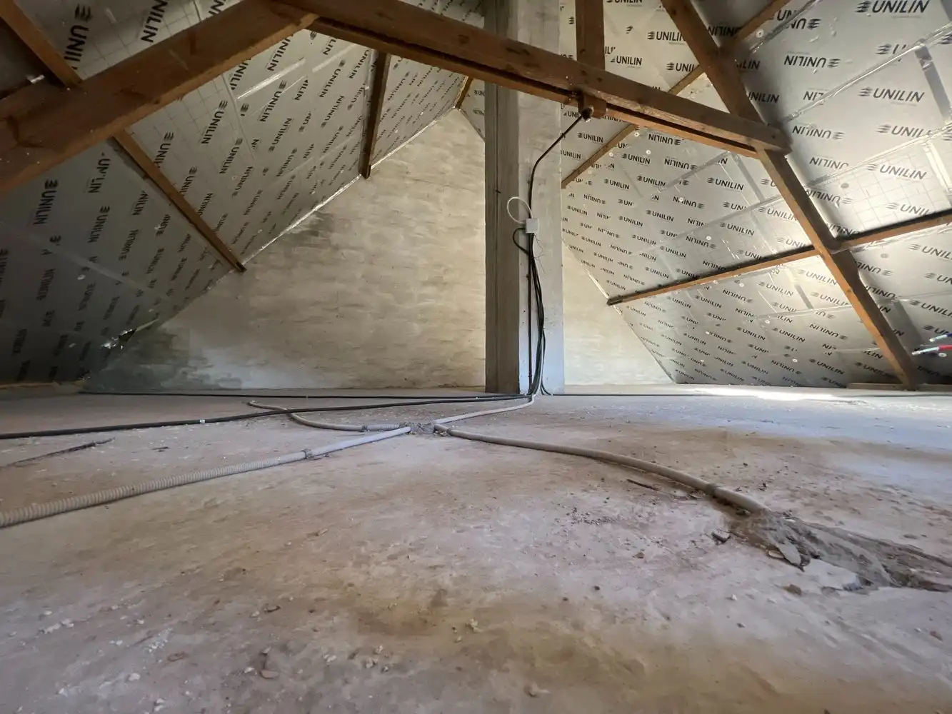 Instapklare, volledig vernieuwde woning met tuin foto 7