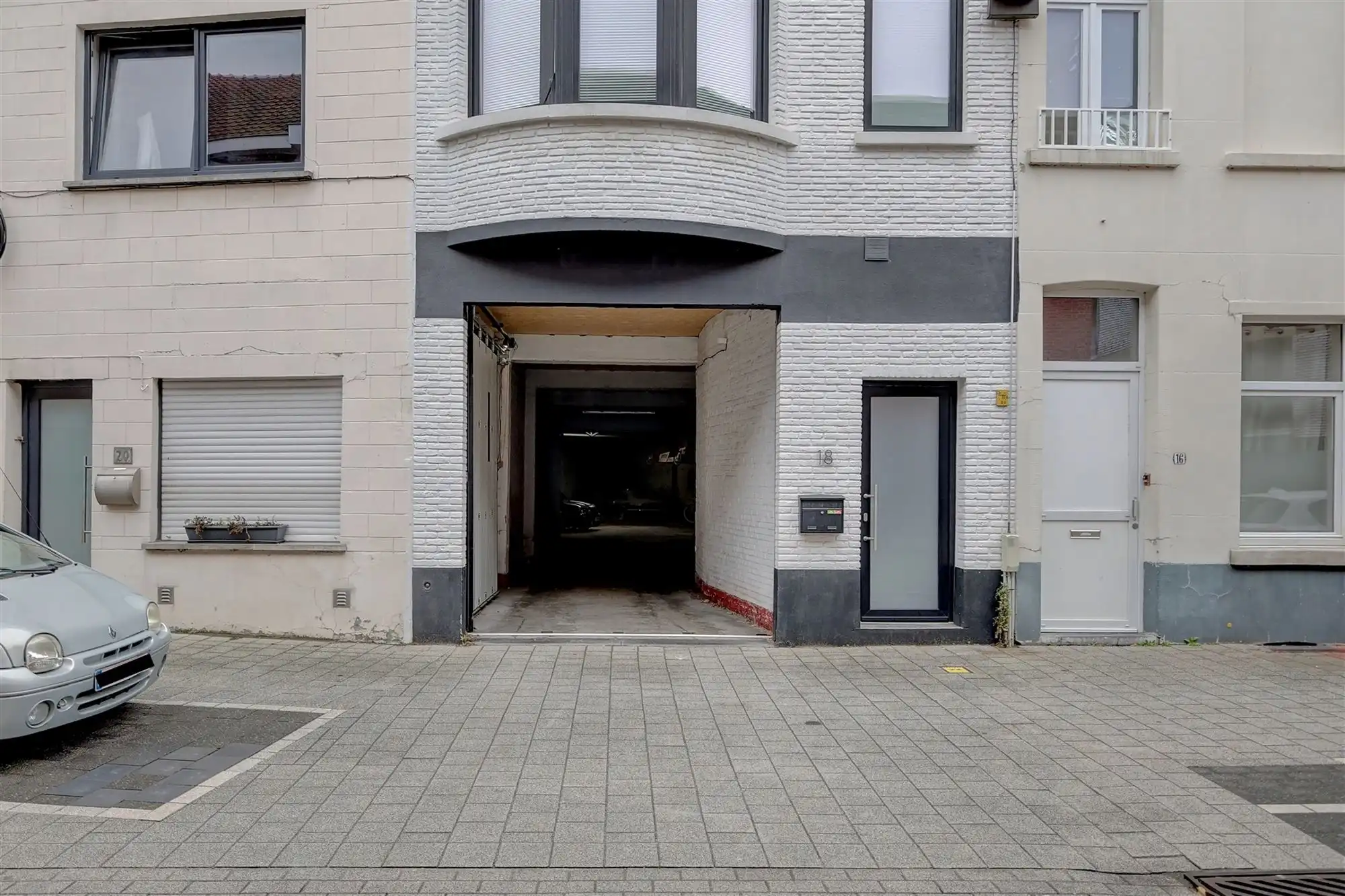 Opbrengsteigendom: 14 staanplaatsen in Mechelen foto 2