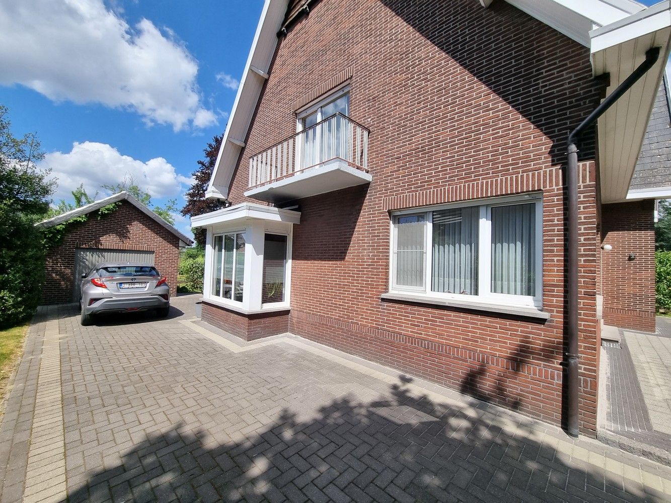 Zeer ruime, instapklare woning met 4 slpks op een prachtig perceel van 16a33ca foto 37