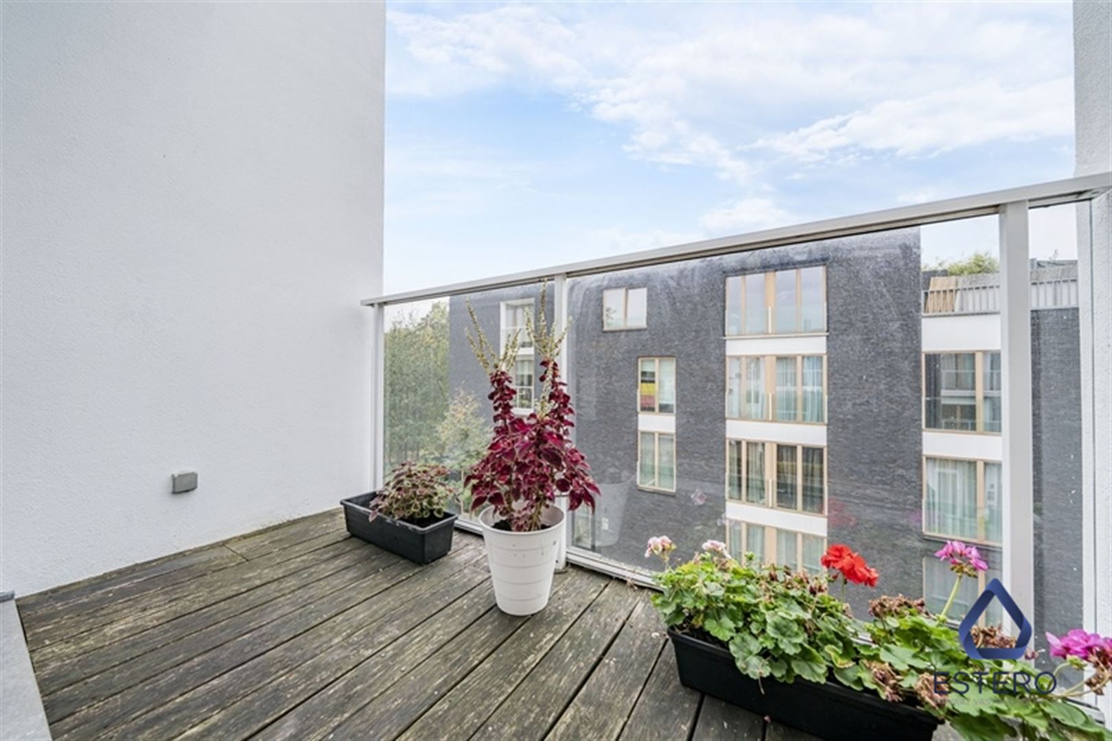 2 slaapkamer appartement met zuidwestterras foto 11