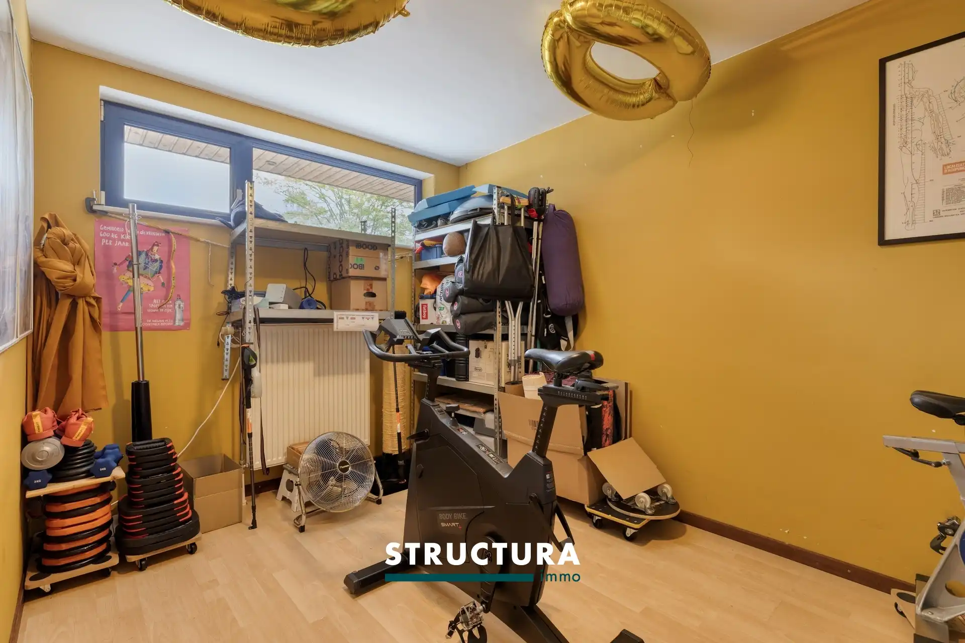 Gezinsvilla op topligging met prachtige ZW tuin foto 24