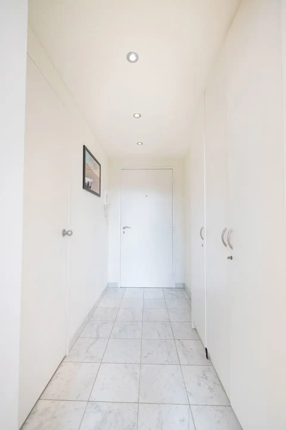 Dichtbij Louizalaan rustig aan de achterzijde van het gebouw foto 17