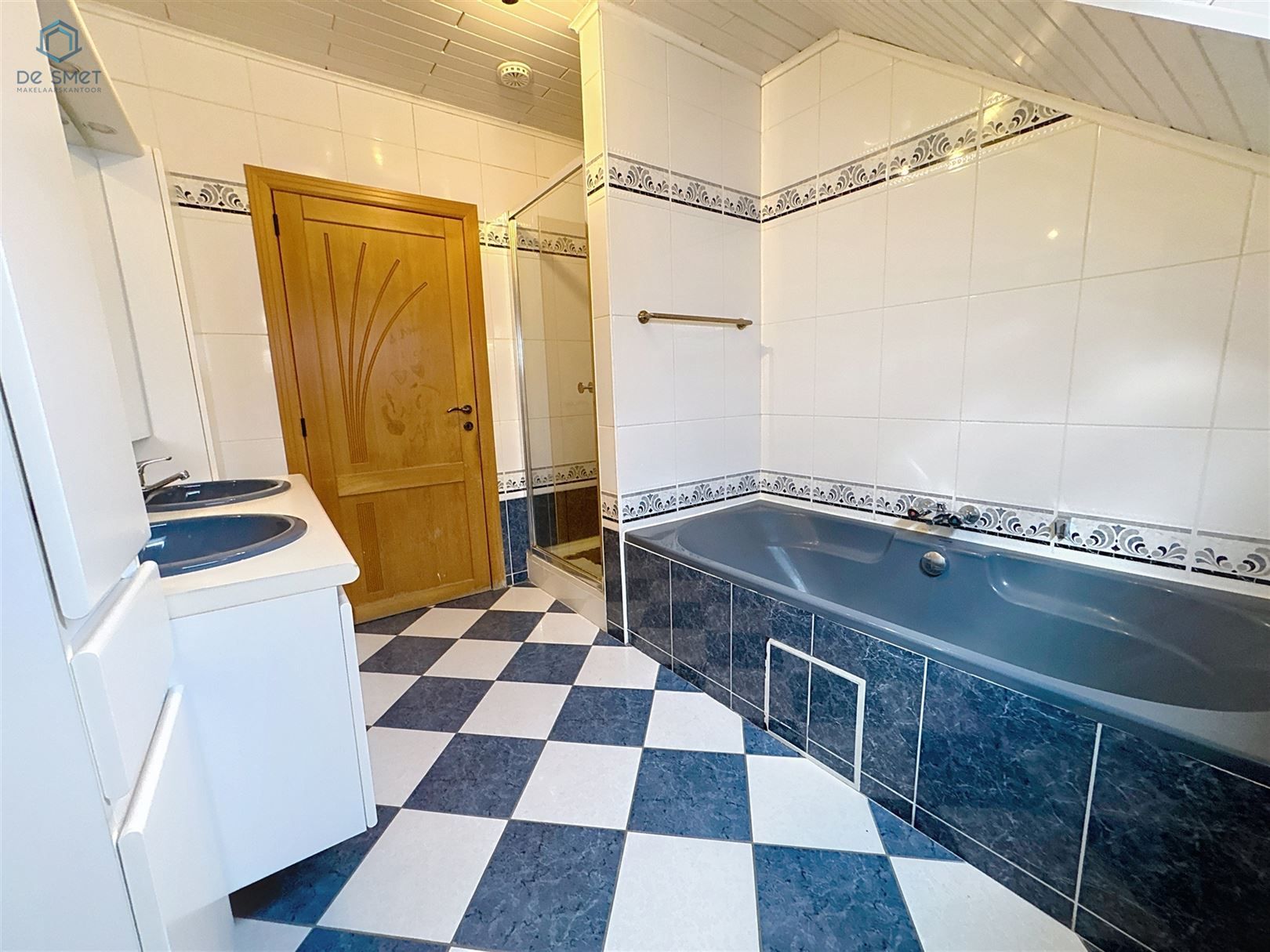 Ruime instapklare villa met 4 slaapkamers, grote tuin en garage in Geraardsbergen foto 15