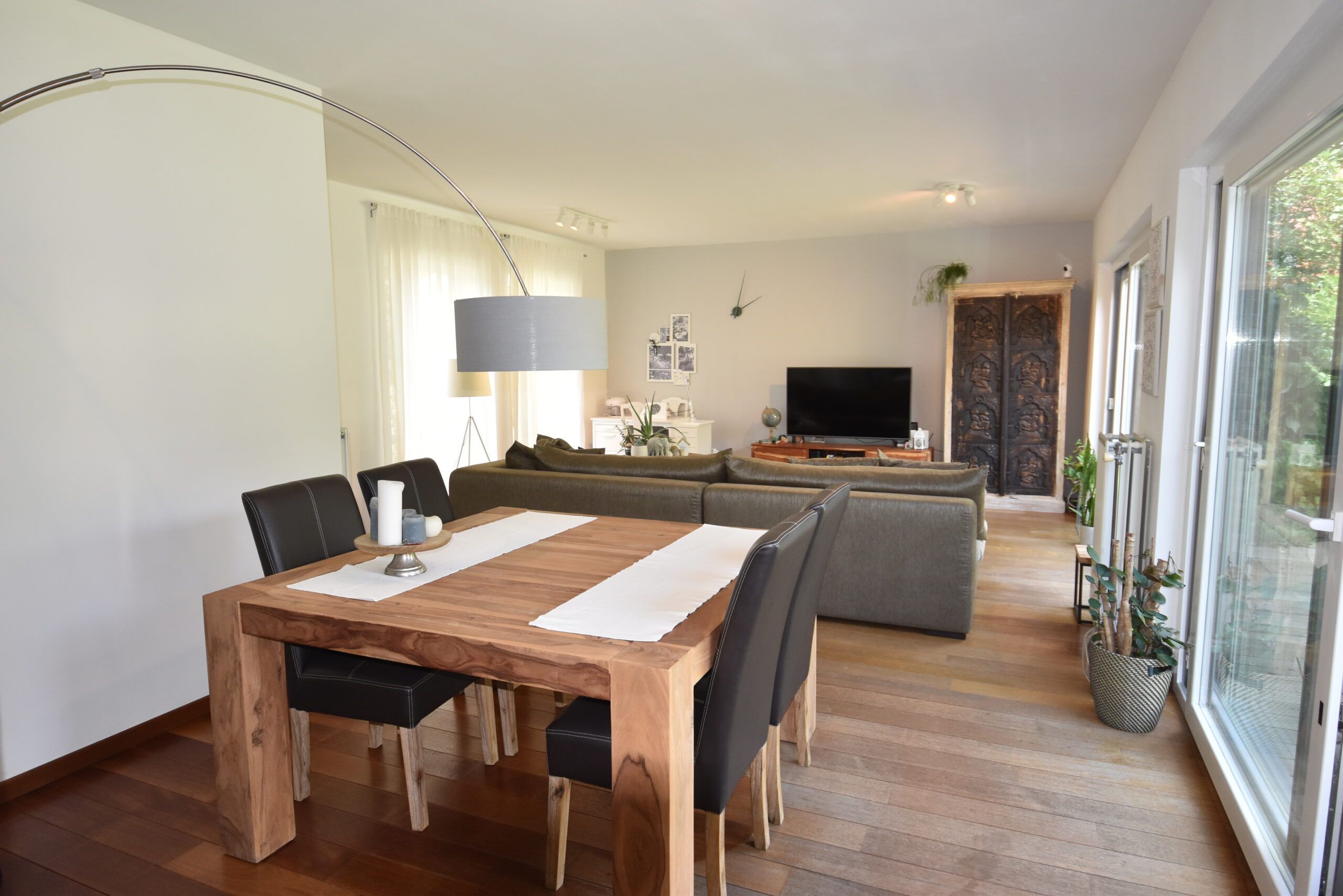 Prachtige villa met mooie tuin in doodlopende straat foto 17