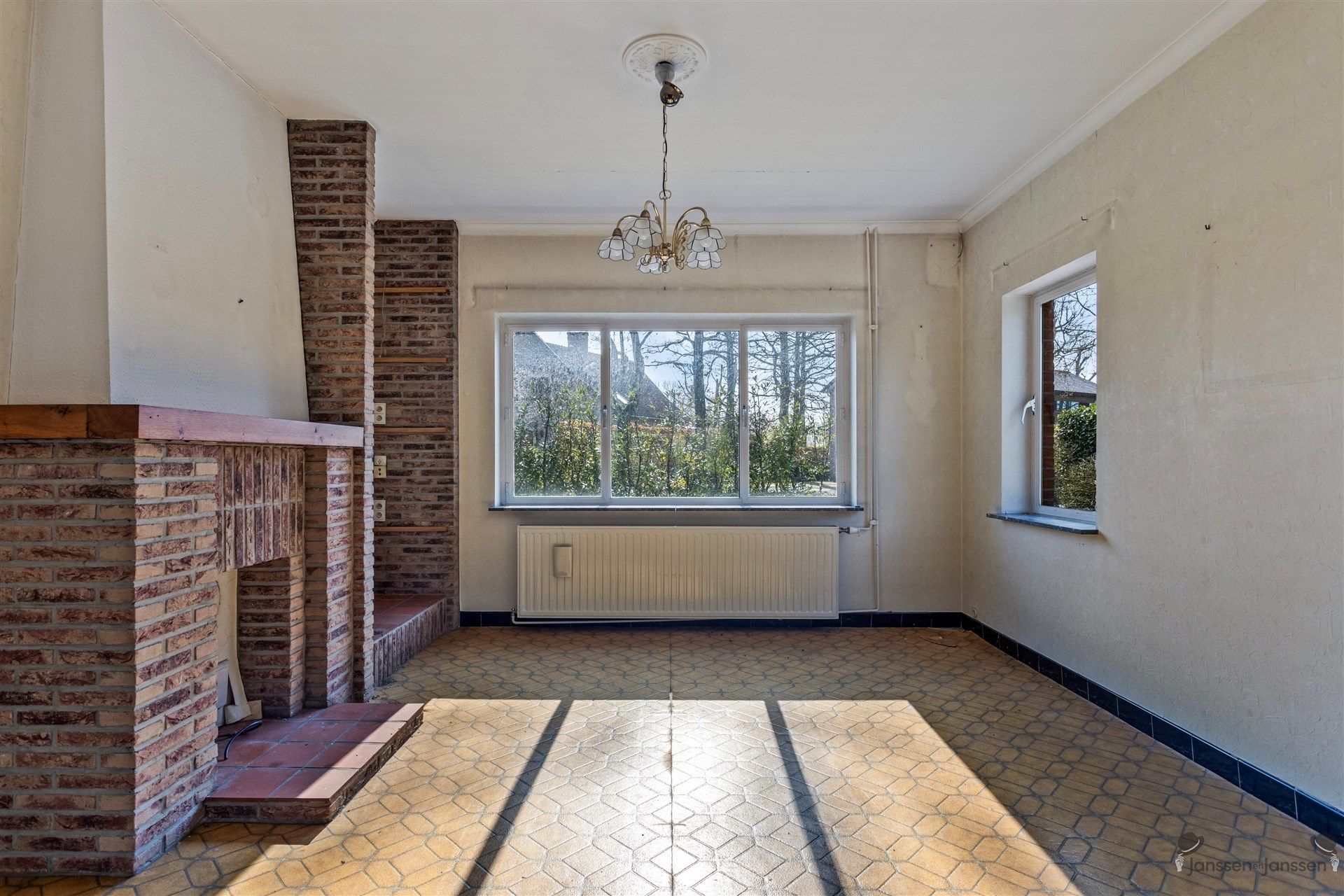 Karaktervolle woning met veel potentieel in het groene Sterrebos!  foto 5