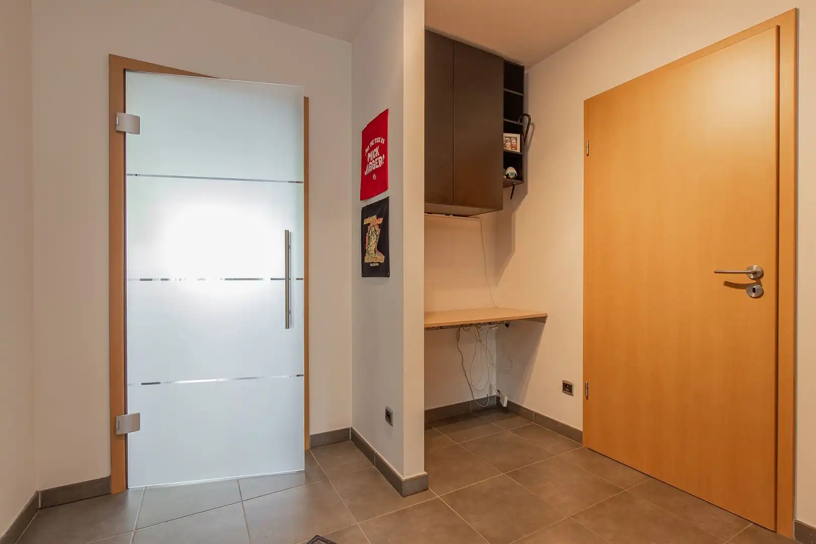 INSTAPKLAAR APPARTEMENT MET 2 SLAAPKAMERS, ZONNETERRAS IN SINT-GILLIS-DENDERMONDE foto 8