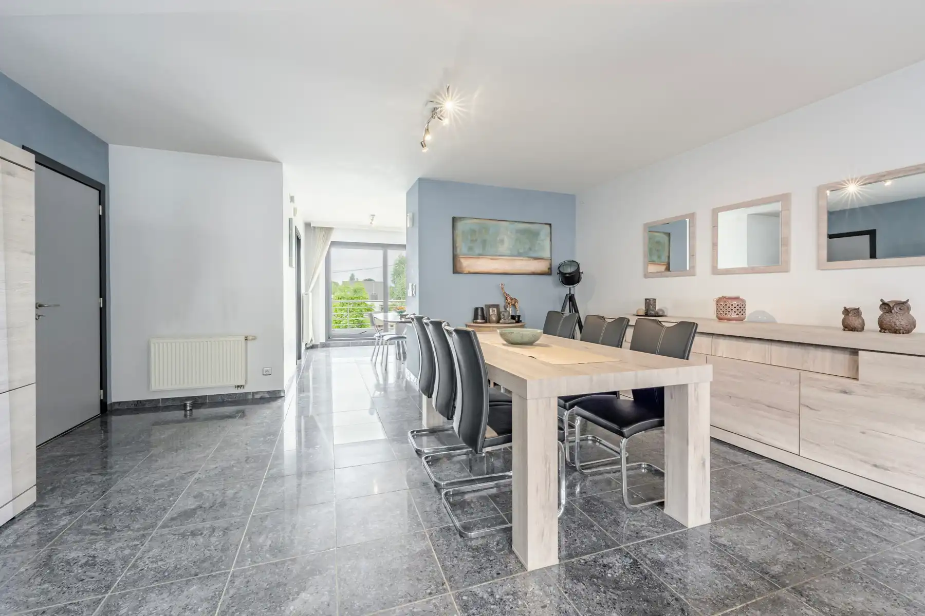 Instapklare woning met handelsruimte in centrum Kortemark foto 5