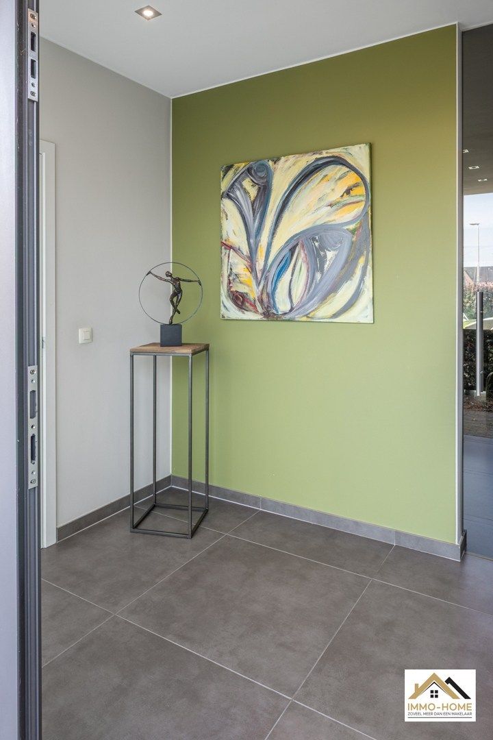 Knappe recente vrijstaande woning in centrum Lochristi!  foto 22