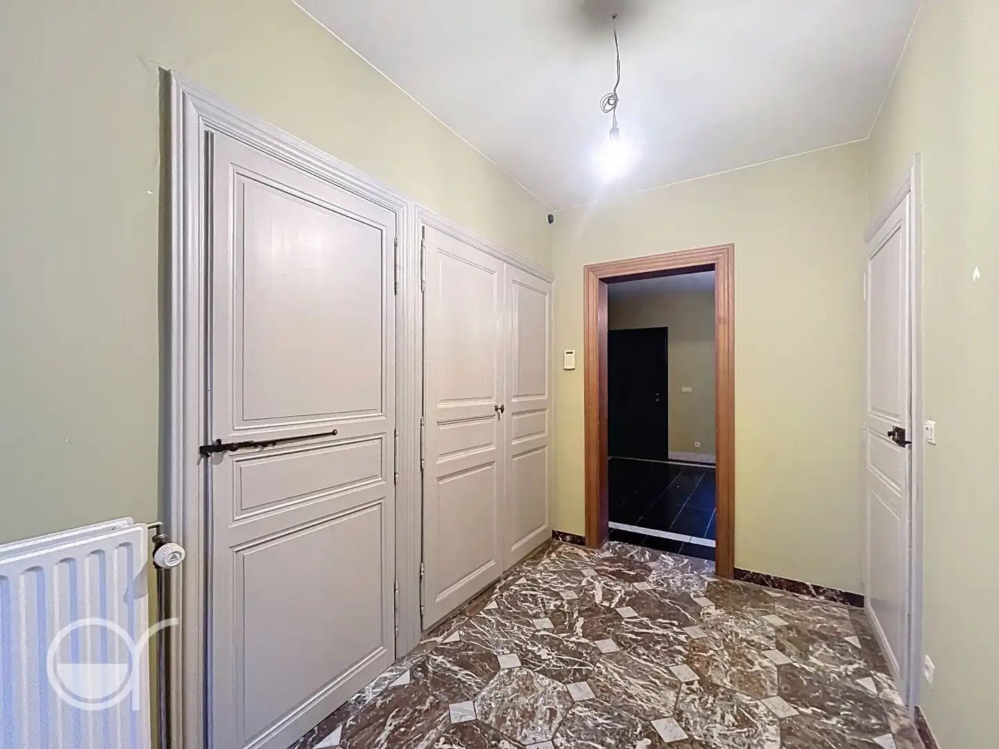 Mooie hoeve met bijgebouwen en zicht op kasteel foto 5